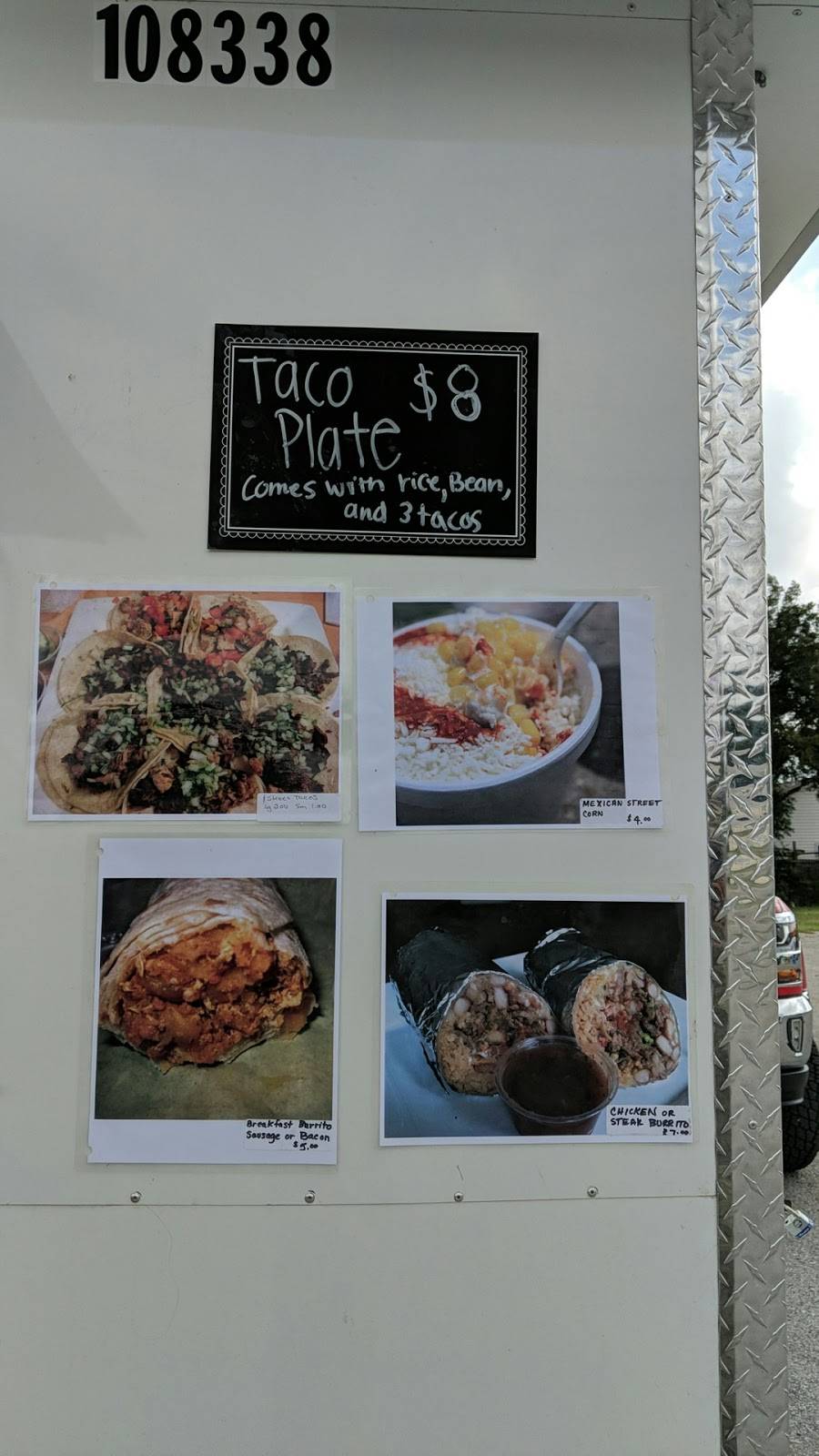 Nacho Mamas | restaurant | 2301-2399 NW 20th St, Lawton, OK 73507, USA | 5805146494 OR +1 580-514-6494