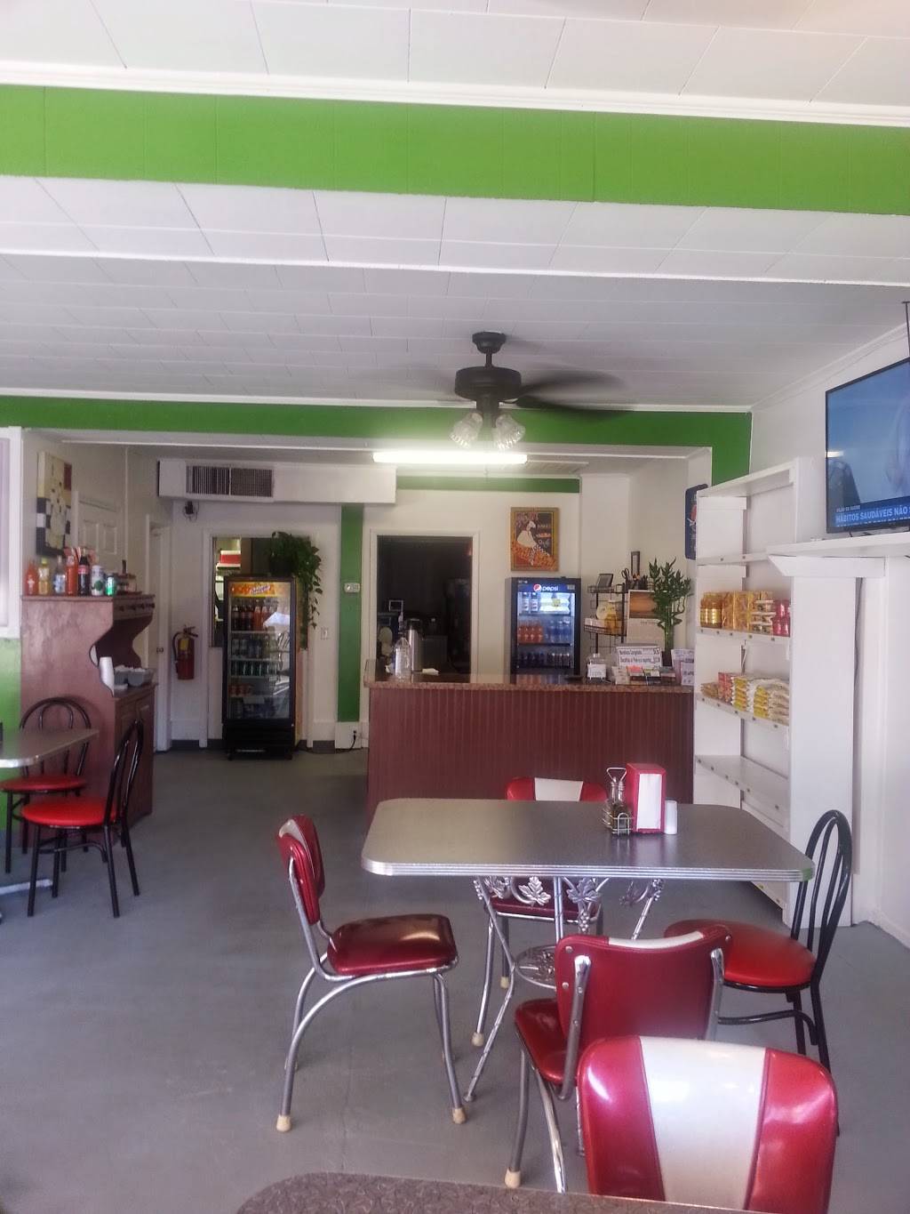 Cantinho Brasileiro "Sabor Mineiro" | restaurant | 509 Broadway St, Myrtle Beach, SC 29577, USA | 8432226924 OR +1 843-222-6924