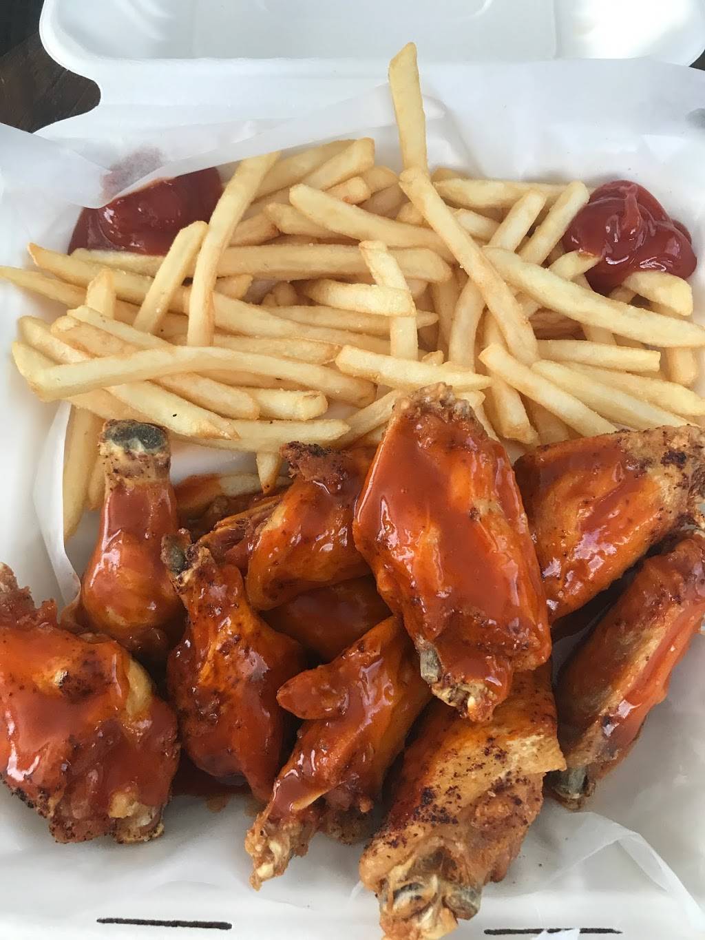 V Soul Food Shack | restaurant | 4549 NE 60th Ave, Portland, OR 97218, USA | 5034054200 OR +1 503-405-4200