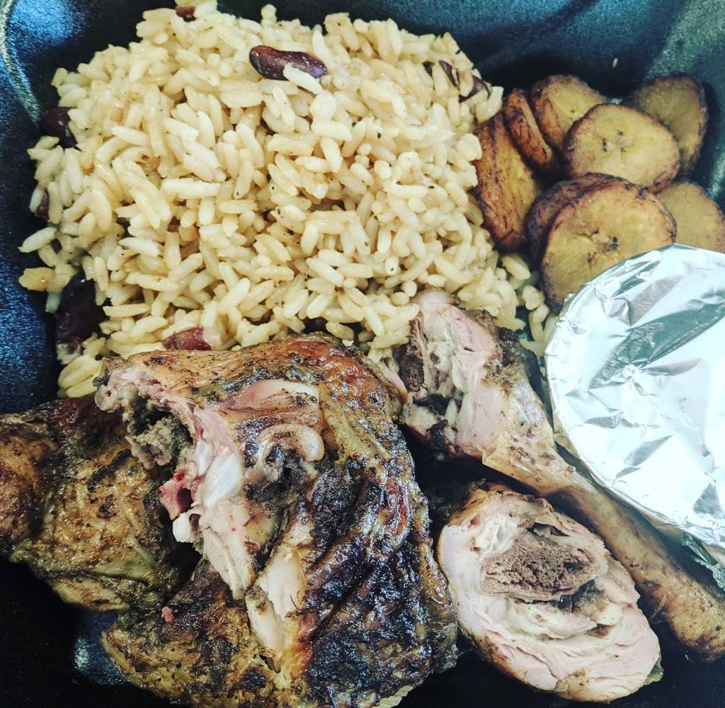 Island Flavor Bar And Grill | restaurant | 10711 Chef Menteur Hwy, New Orleans, LA 70127, USA | 5042468537 OR +1 504-246-8537