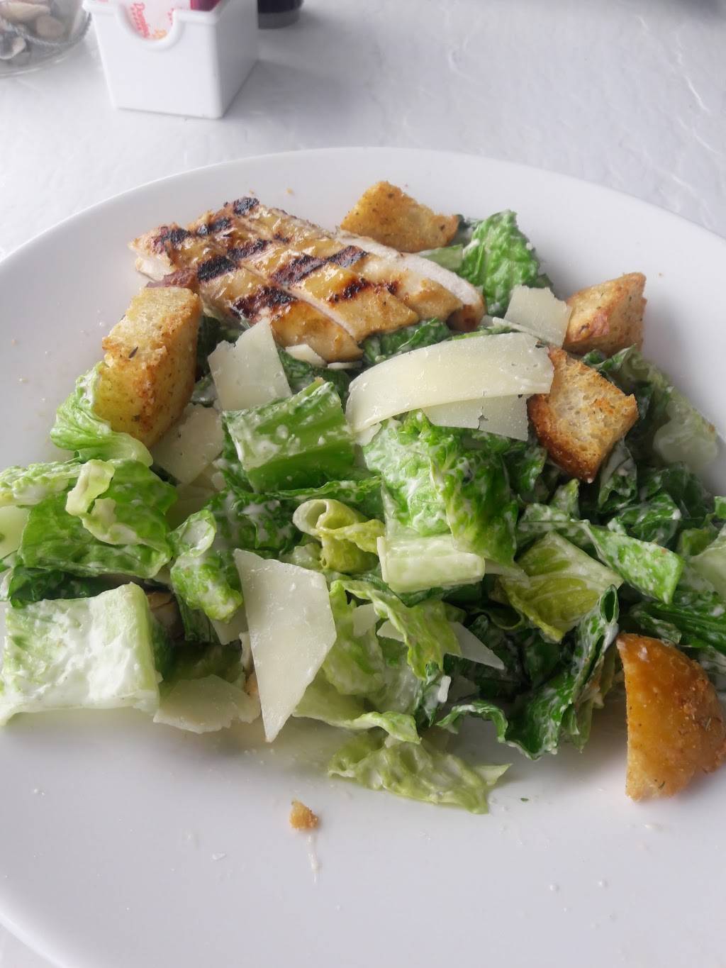 Sun & Surf Restaurant | meal takeaway | 264 Long Beach Ave, York, ME 03909, USA | 2073632961 OR +1 207-363-2961