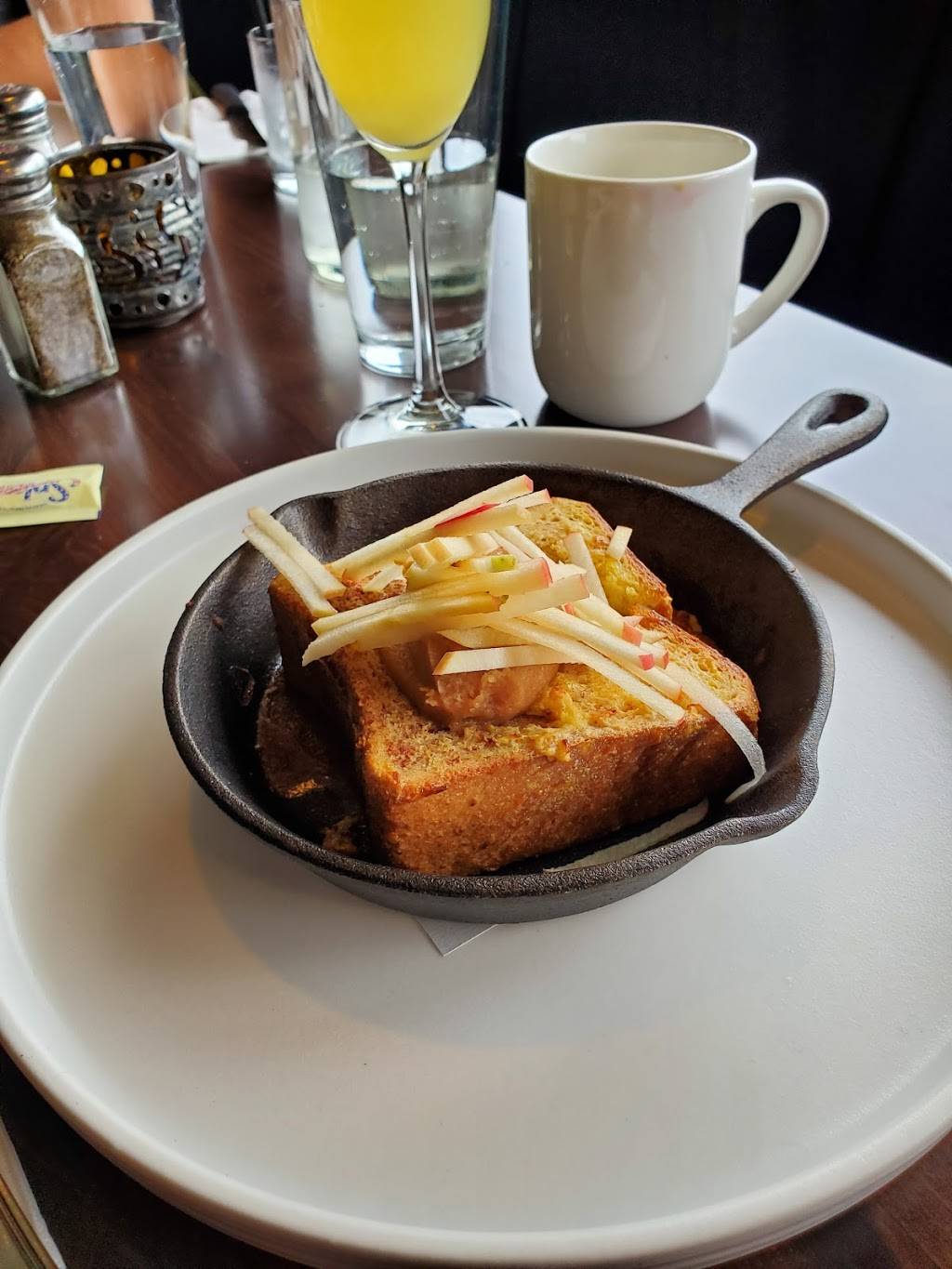 Arrowood | restaurant | 5846 NE Sandy Blvd, Portland, OR 97213, USA | 9713738049 OR +1 971-373-8049