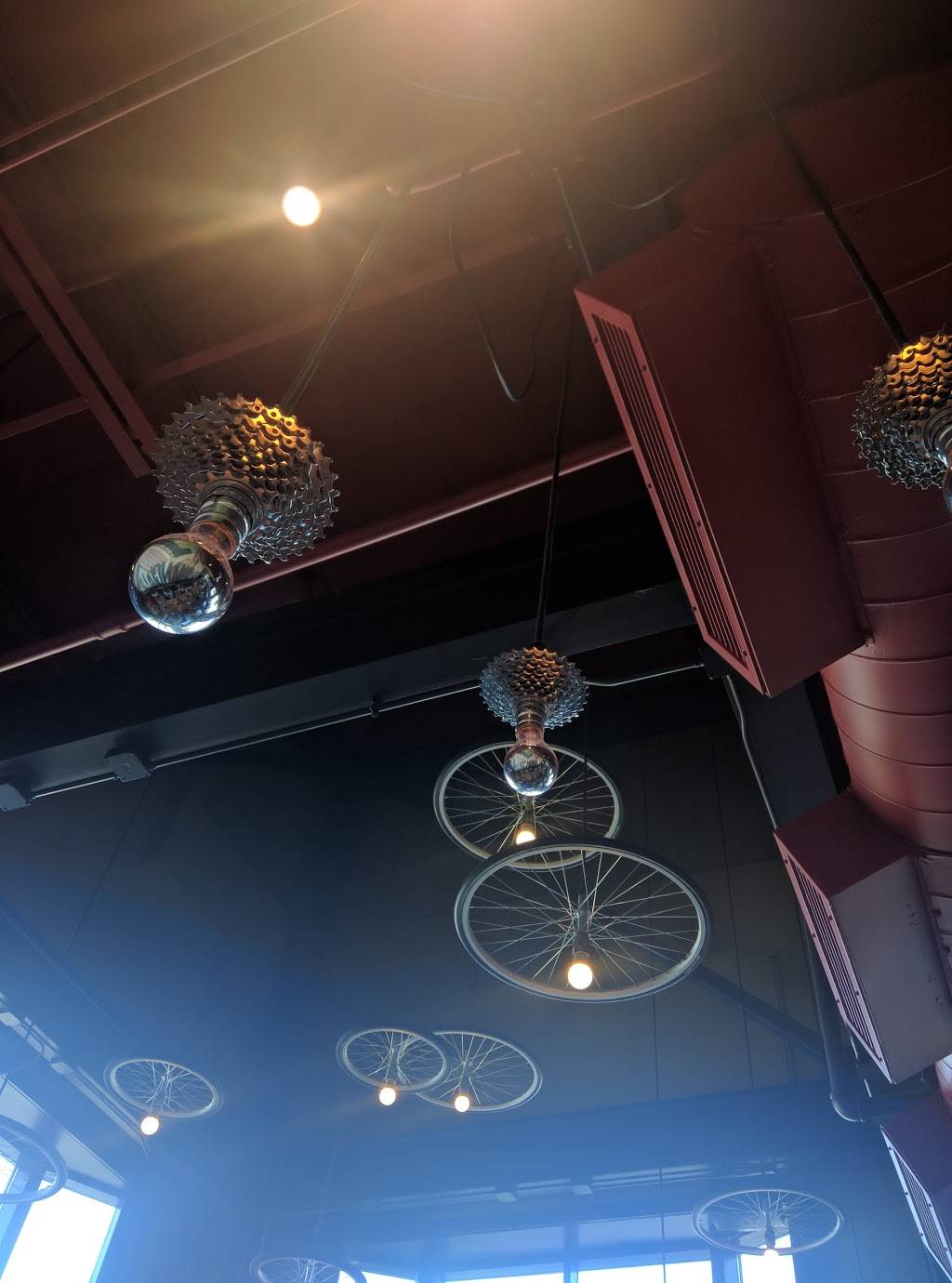 SPIN! Pizza | restaurant | 6100 NW 63rd Terrace, Kansas City, MO 64151, USA | 8167417746 OR +1 816-741-7746