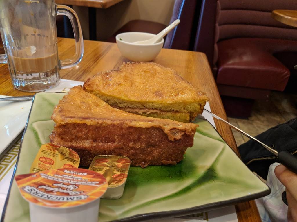 Broadway Bistro | restaurant | 349 Broadway, Millbrae, CA 94030, USA | 6506923378 OR +1 650-692-3378