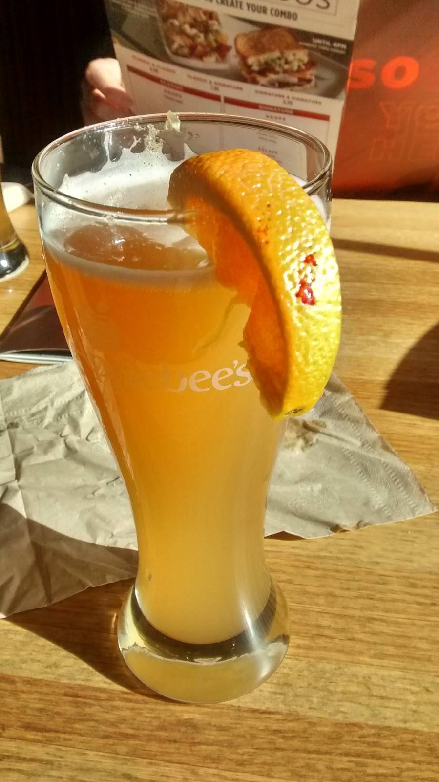 Applebees Grill + Bar | restaurant | 214 Broadway, Saugus, MA 01906, USA | 7812310137 OR +1 781-231-0137