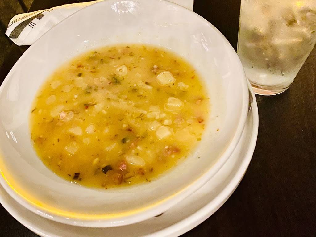 Fugazzis | restaurant | 22 E Oak Ave St, Porterville, CA 93257, USA | 5596150015 OR +1 559-615-0015