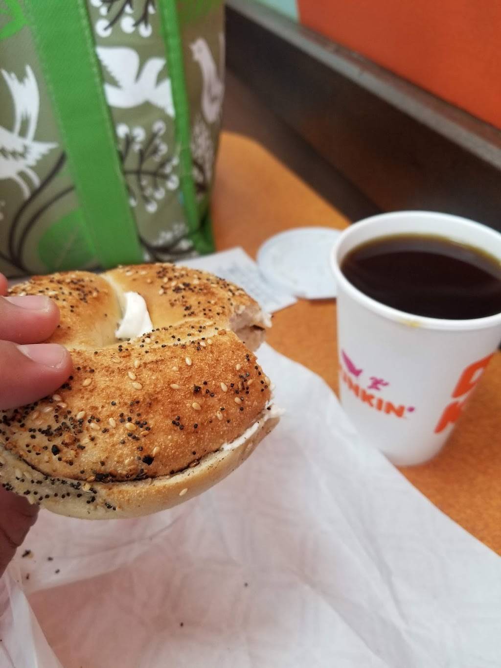 Dunkin | bakery | 1400 Lantana Rd Unit 136, Lantana, FL 33462, USA | 5615330204 OR +1 561-533-0204