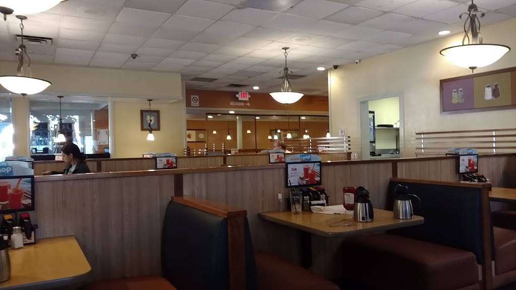 IHOP | restaurant | 19711 Eastex Fwy, Humble, TX 77338, USA | 2815487778 OR +1 281-548-7778