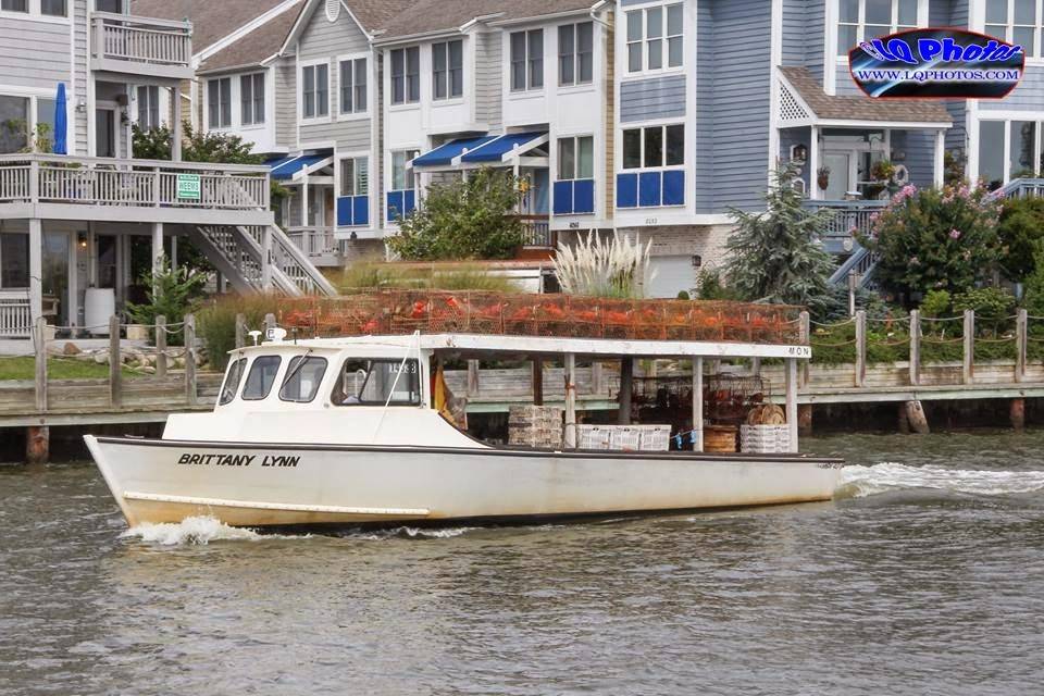 Vinces Crab House | restaurant | 610 Compass Rd E, Middle River, MD 21220, USA | 4106873371 OR +1 410-687-3371