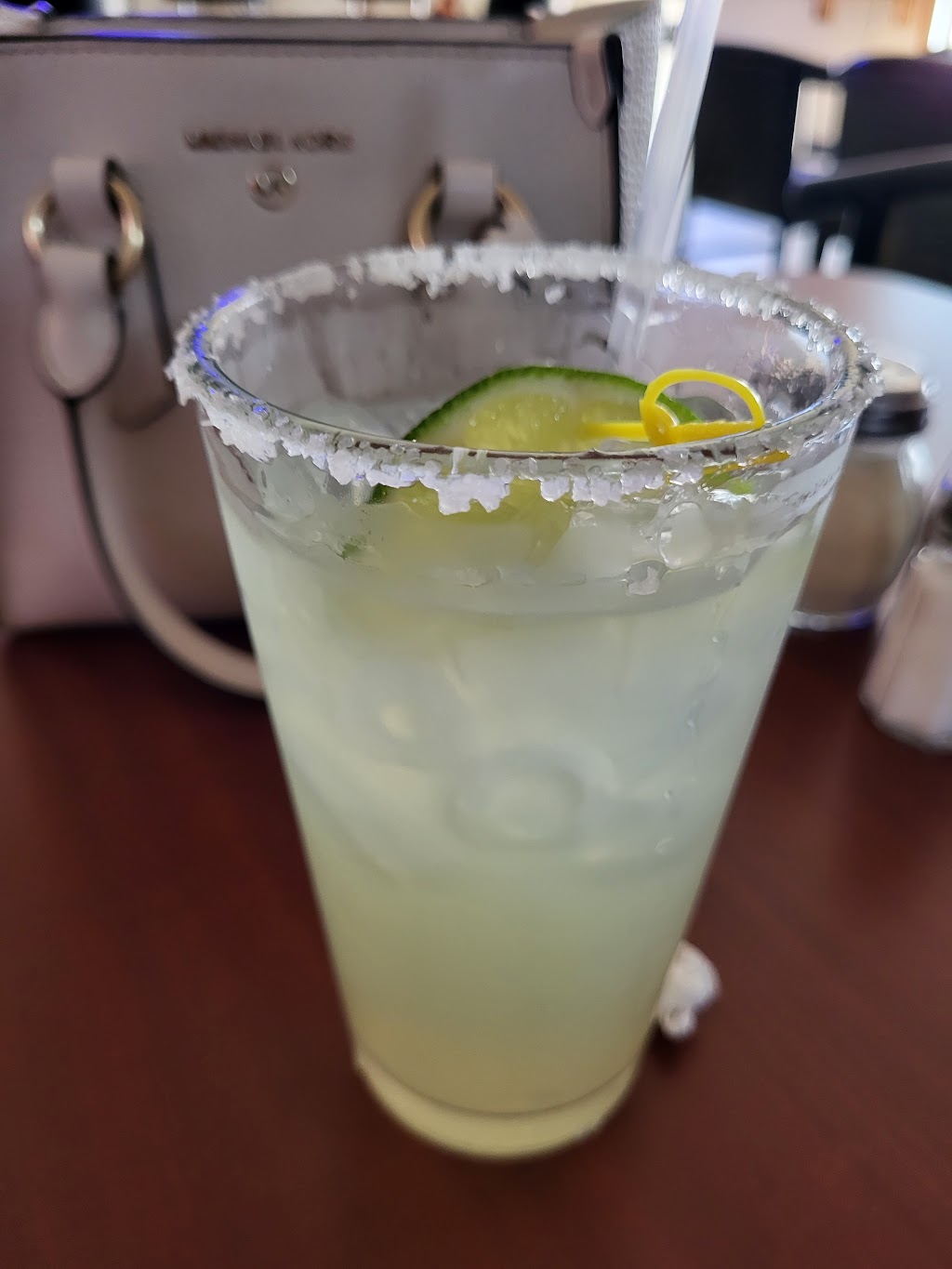 Salinas, LLC | restaurant | 1007 Gilbert St, Charles City, IA 50616, USA | 6417151225 OR +1 641-715-1225