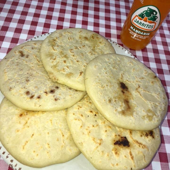 Pupuseria La Bendición | restaurant | 4030 W Broad St, Columbus, OH 43228, USA | 6148691003 OR +1 614-869-1003