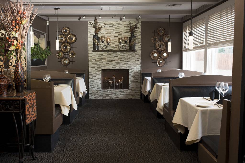 Basil Restaurant | restaurant | 43 Frairy St, Medfield, MA 02052, USA | 5083594400 OR +1 508-359-4400