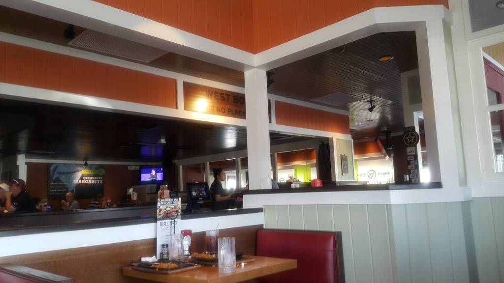 Chilis Grill & Bar | restaurant | 21769 State Rd 7, Boca Raton, FL 33428, USA | 5614513771 OR +1 561-451-3771