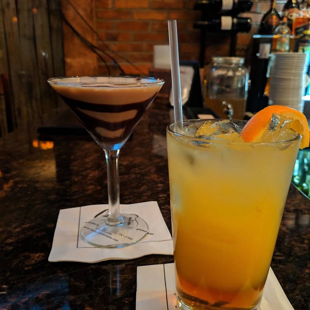 Carleys Ristorante | restaurant | 204 Locust St, Harrisburg, PA 17101, USA | 7179099191 OR +1 717-909-9191