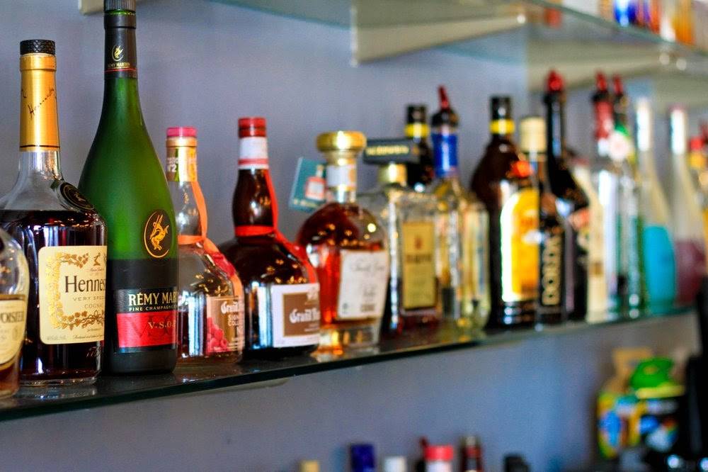 CalaBar & Grill | night club | 4144 Redan Rd #102, Stone Mountain, GA 30083, USA | 4042992240 OR +1 404-299-2240