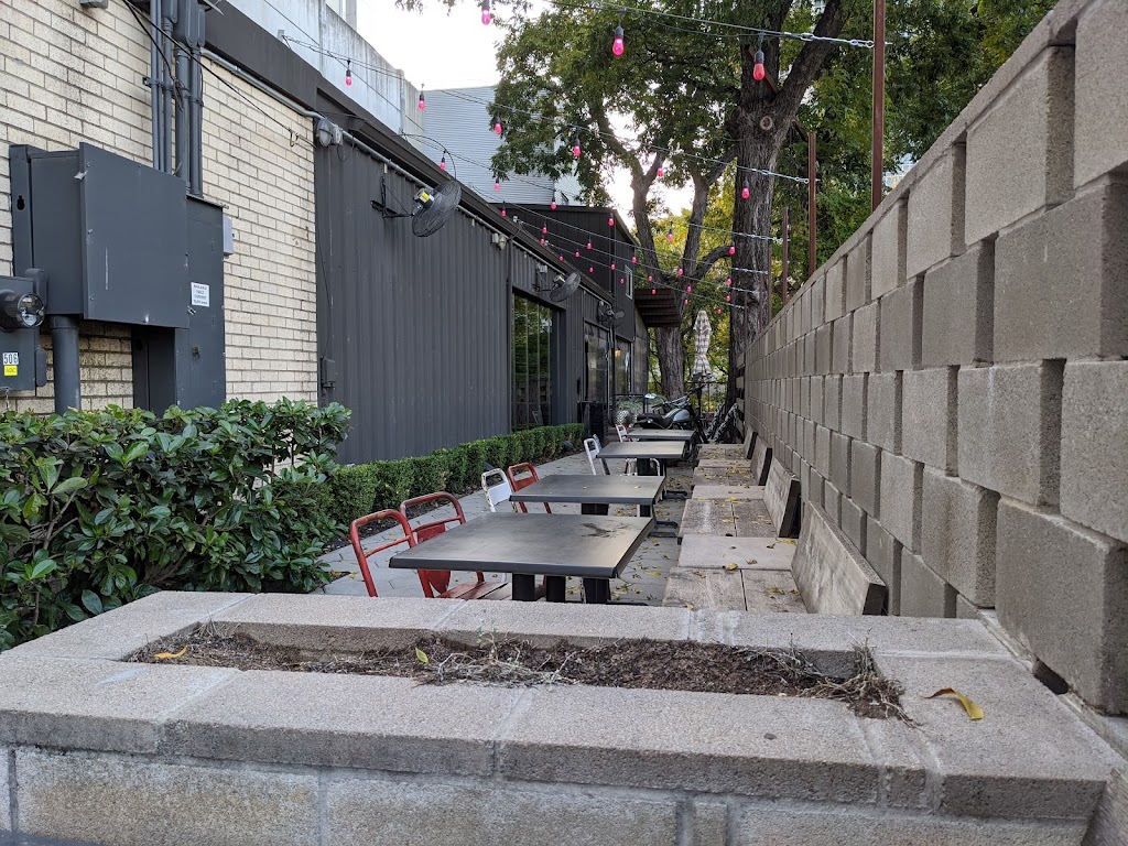 Irene’s | restaurant | 506 West Ave, Austin, TX 78701, USA | 5122980853 OR +1 512-298-0853