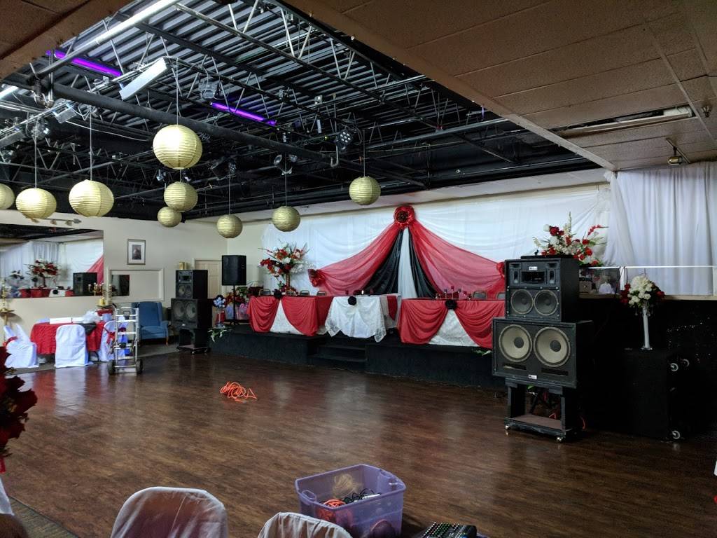 Aurora Event Center | restaurant | 1042 S Peoria St, Aurora, CO 80012, USA | 3033507162 OR +1 303-350-7162