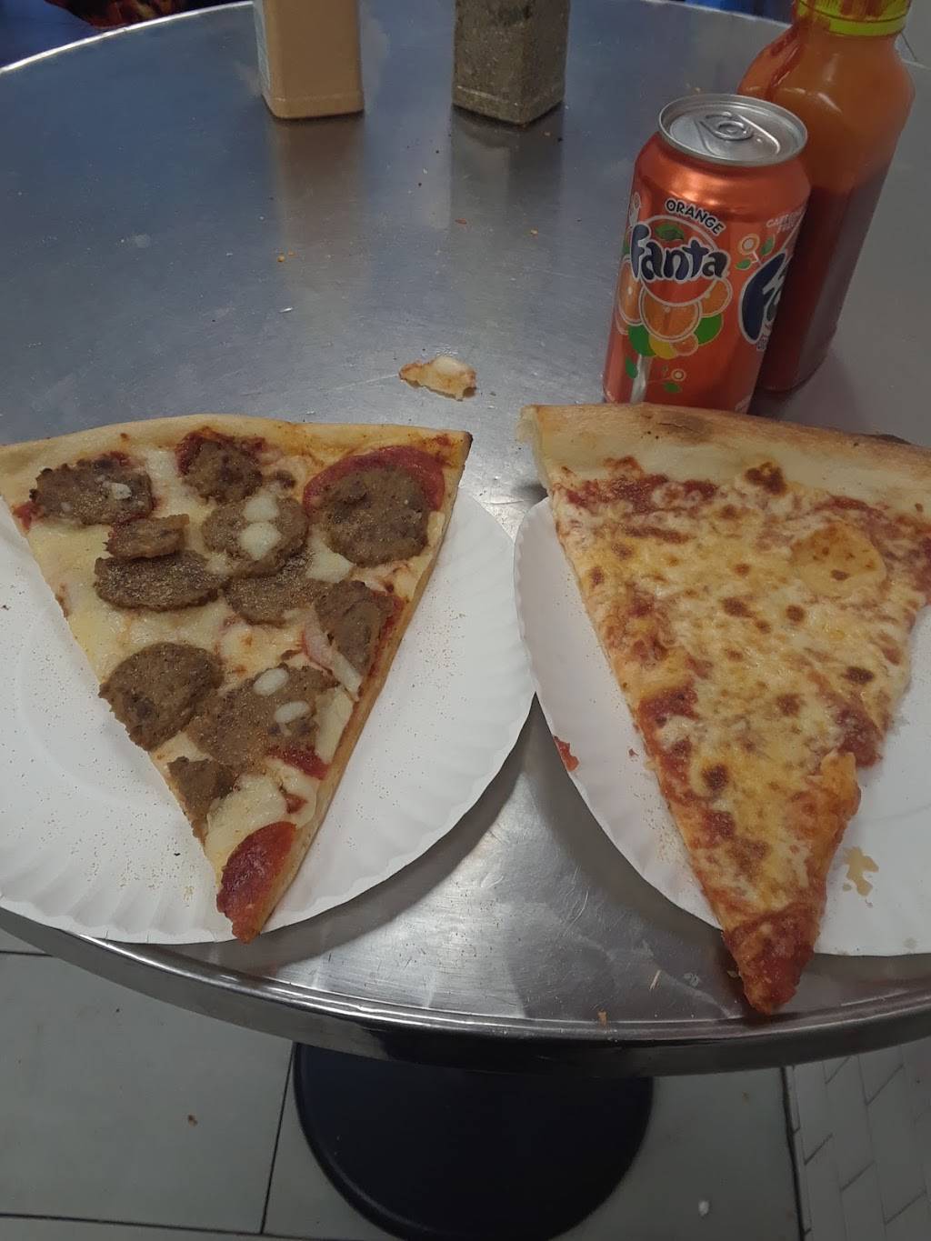 2 Bros Pizza | restaurant | 113 E 125th St, New York, NY 10035, USA | 2122391117 OR +1 212-239-1117