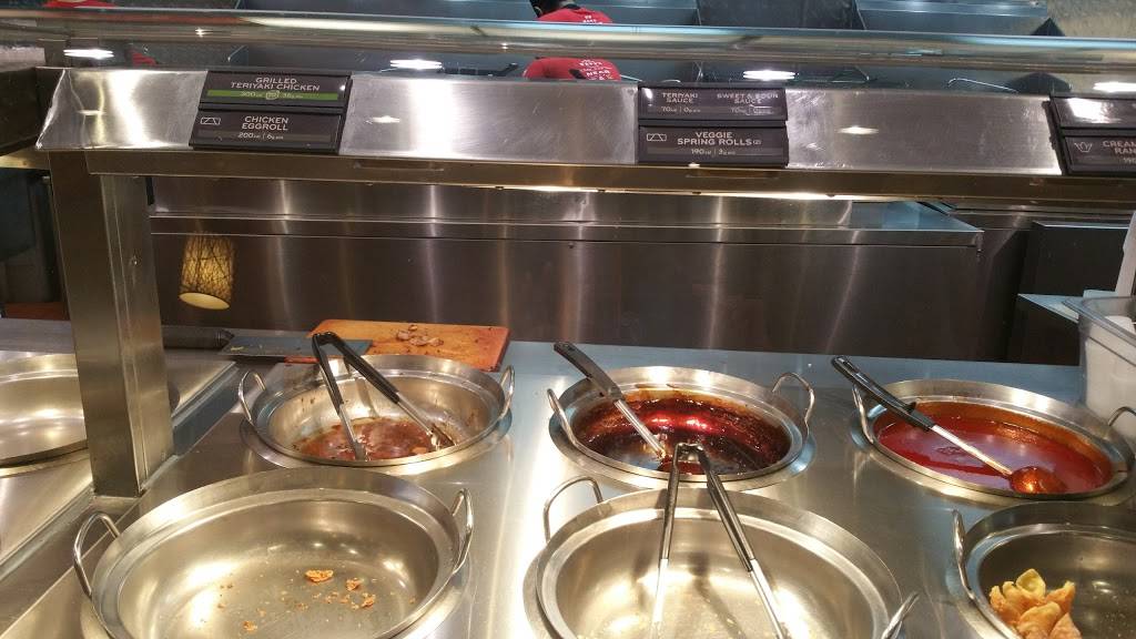 Panda Express | meal takeaway | 264 Danada Square W, Wheaton, IL 60187, USA | 6306653345 OR +1 630-665-3345