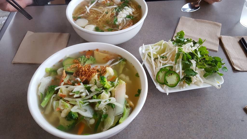 Vietnam House Restaurant | restaurant | 1527 Park St, Alameda, CA 94501, USA | 5108644022 OR +1 510-864-4022