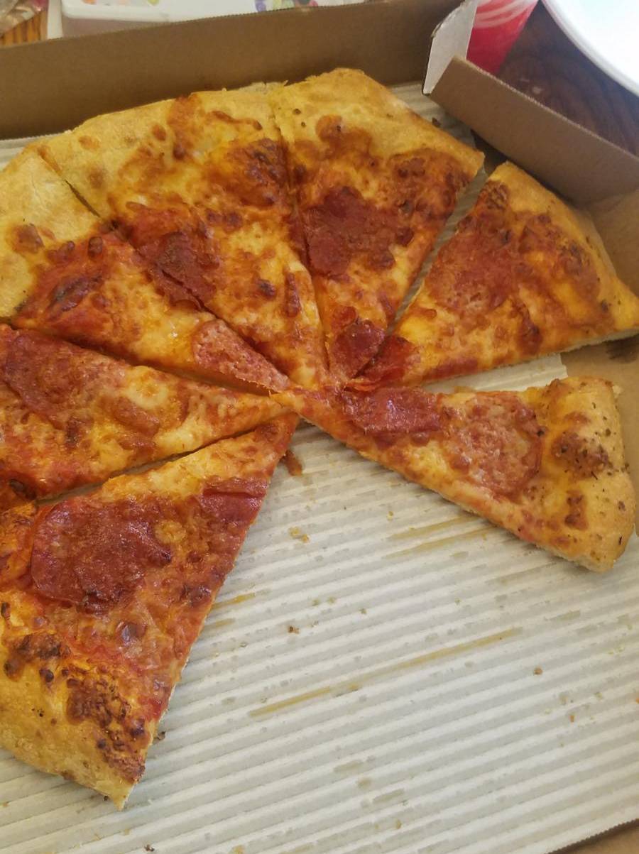 Pizza Hut | meal takeaway | 2023 N Washington St, Forrest City, AR 72335, USA | 8706339118 OR +1 870-633-9118