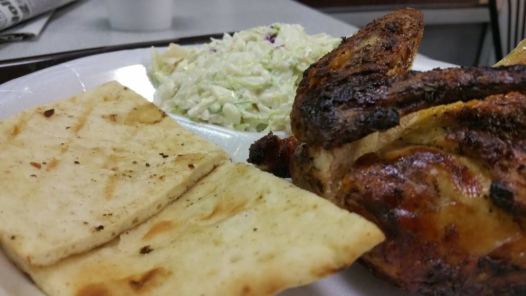 Chicken Hut | restaurant | 3200 N Broadway, Chicago, IL 60657, USA | 7738681755 OR +1 773-868-1755