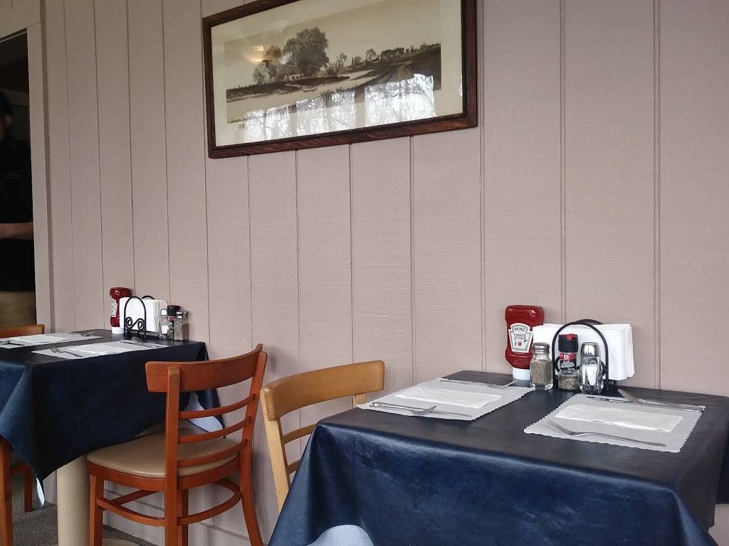 The Village Inn | restaurant | 1488 Ferry Rd, Grand Island, NY 14072, USA | 7167735030 OR +1 716-773-5030