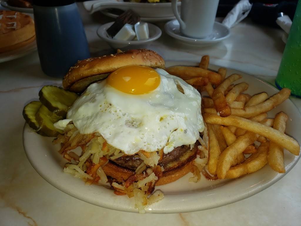 Lake Mills Family Restaurant | restaurant | 962 Mulberry St, Lake Mills, WI 53551, USA | 9206485414 OR +1 920-648-5414