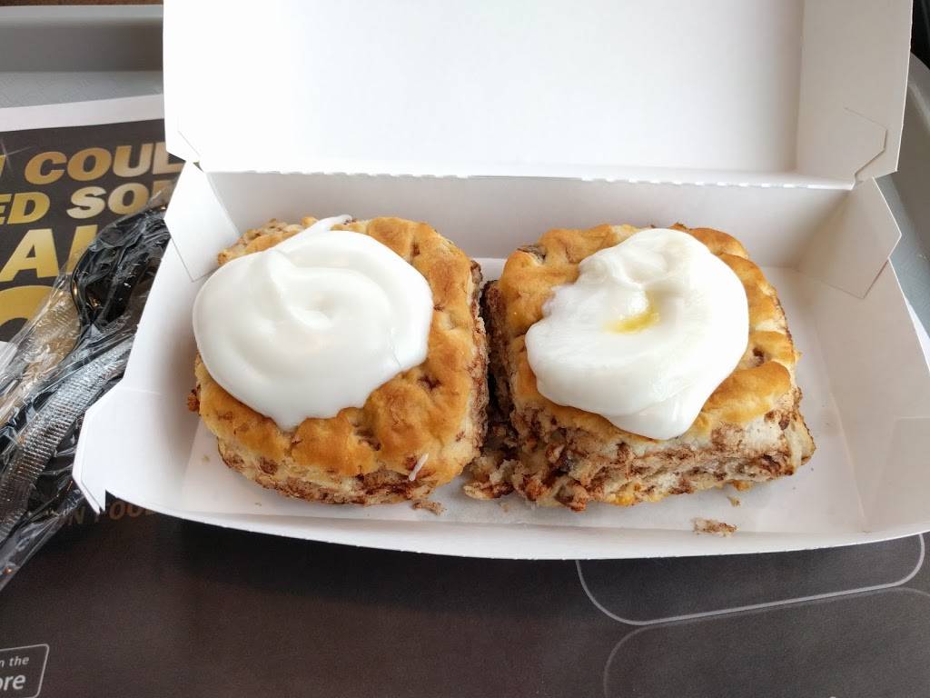 Hardees | restaurant | 6292 Commercial Way, Weeki Wachee, FL 34613, USA | 3525969068 OR +1 352-596-9068