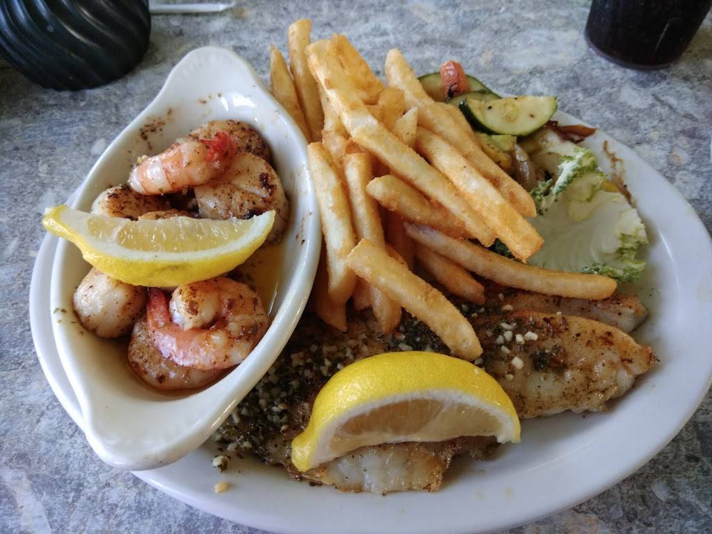 Rod and Reel Pier | restaurant | 875 N Shore Dr, Anna Maria, FL 34216, USA | 9417781885 OR +1 941-778-1885