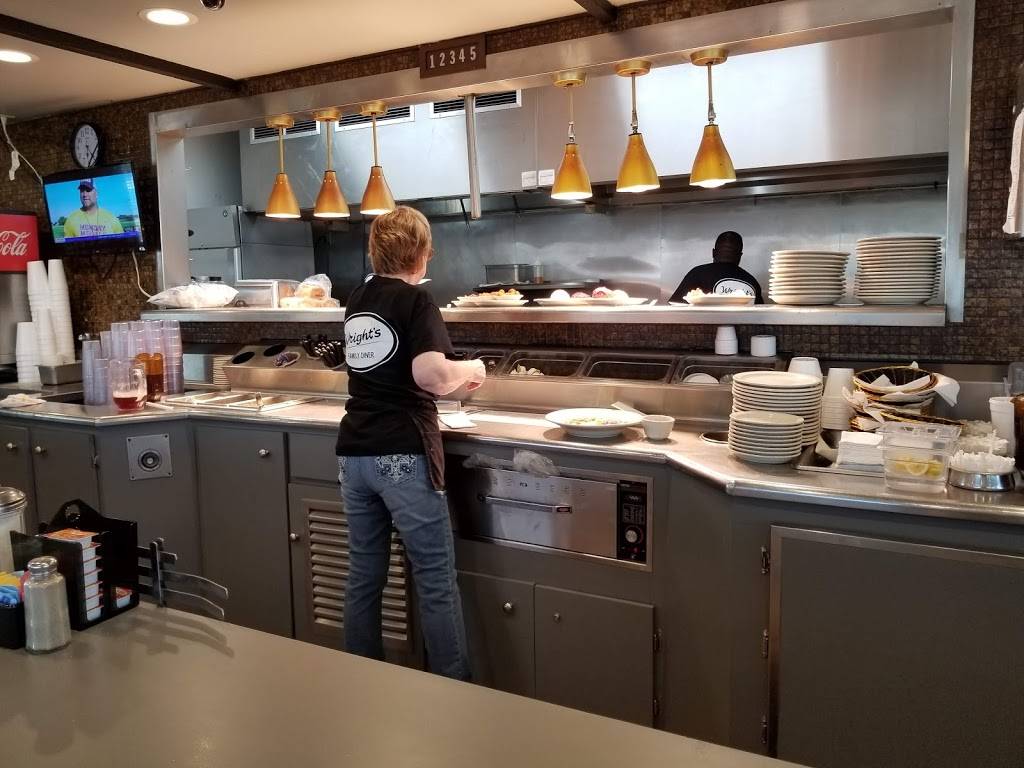Wrights | restaurant | 130 SE Lee Blvd, Lawton, OK 73501, USA | 5806992900 OR +1 580-699-2900