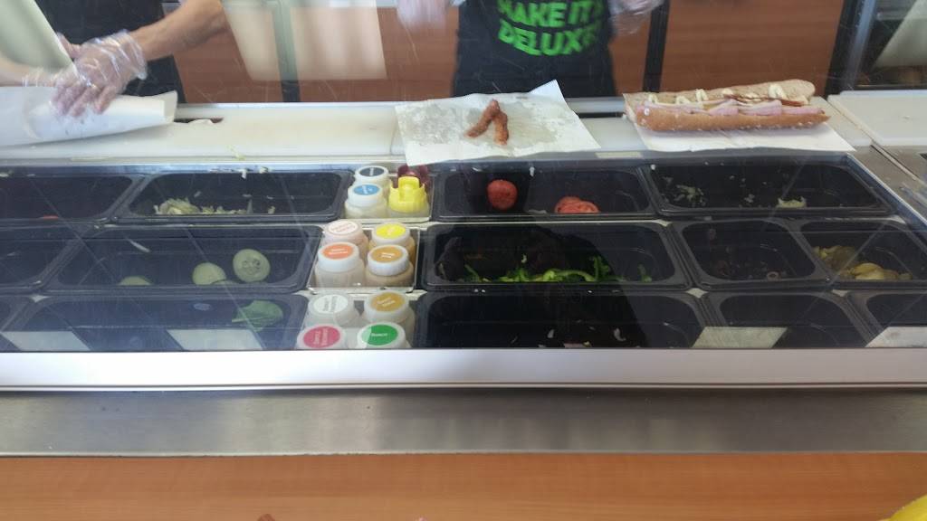 Subway | restaurant | 1051 S Pine Ave, Ocala, FL 34471, USA | 3523686699 OR +1 352-368-6699