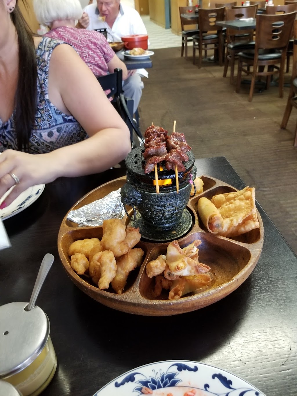 Golden Phoenix Chinese Restaurant | restaurant | 1685 Mesquite Ave # G, Lake Havasu City, AZ 86403, USA | 9286801326 OR +1 928-680-1326