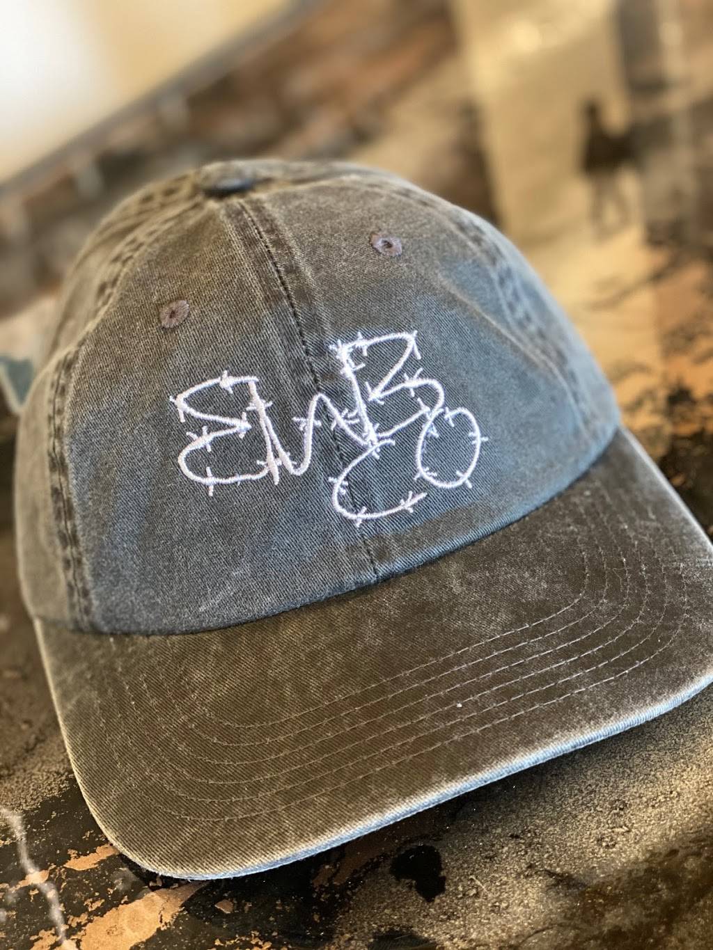 Barbed Wire Burger Co | restaurant | 11089 New Sulphur Springs Rd, San Antonio, TX 78263, USA | 2102841539 OR +1 210-284-1539