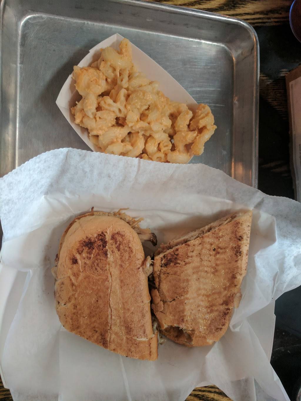 Fat Petes BBQ | restaurant | 3407 Connecticut Ave NW, Washington, DC 20008, USA | 2023627777 OR +1 202-362-7777