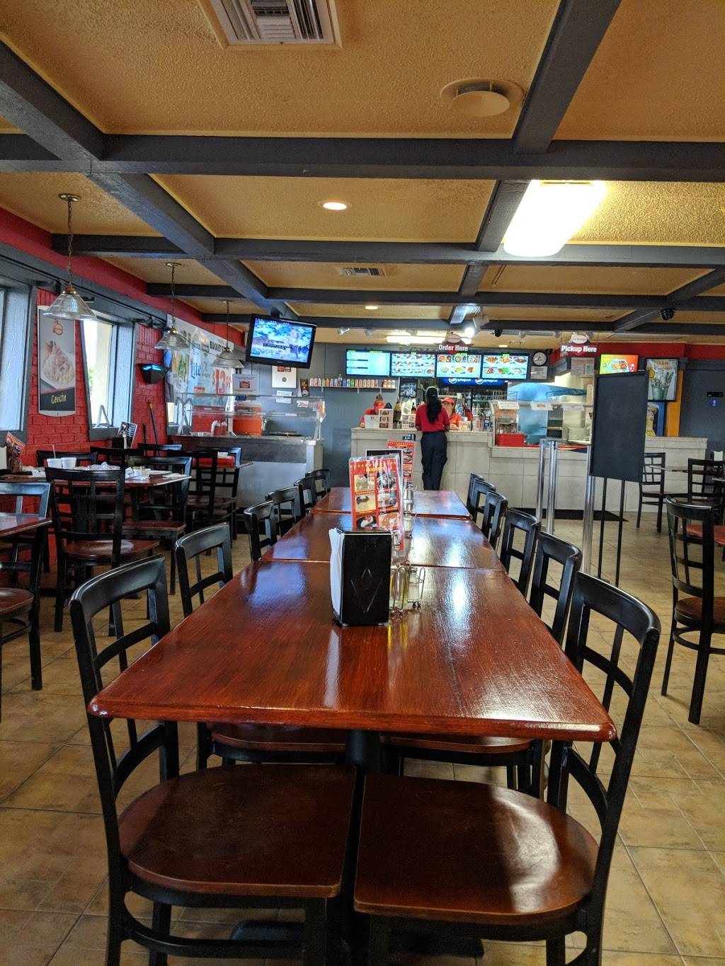 La Granja | restaurant | 4975 W 12th Ave, Hialeah, FL 33012, USA | 3055562003 OR +1 305-556-2003