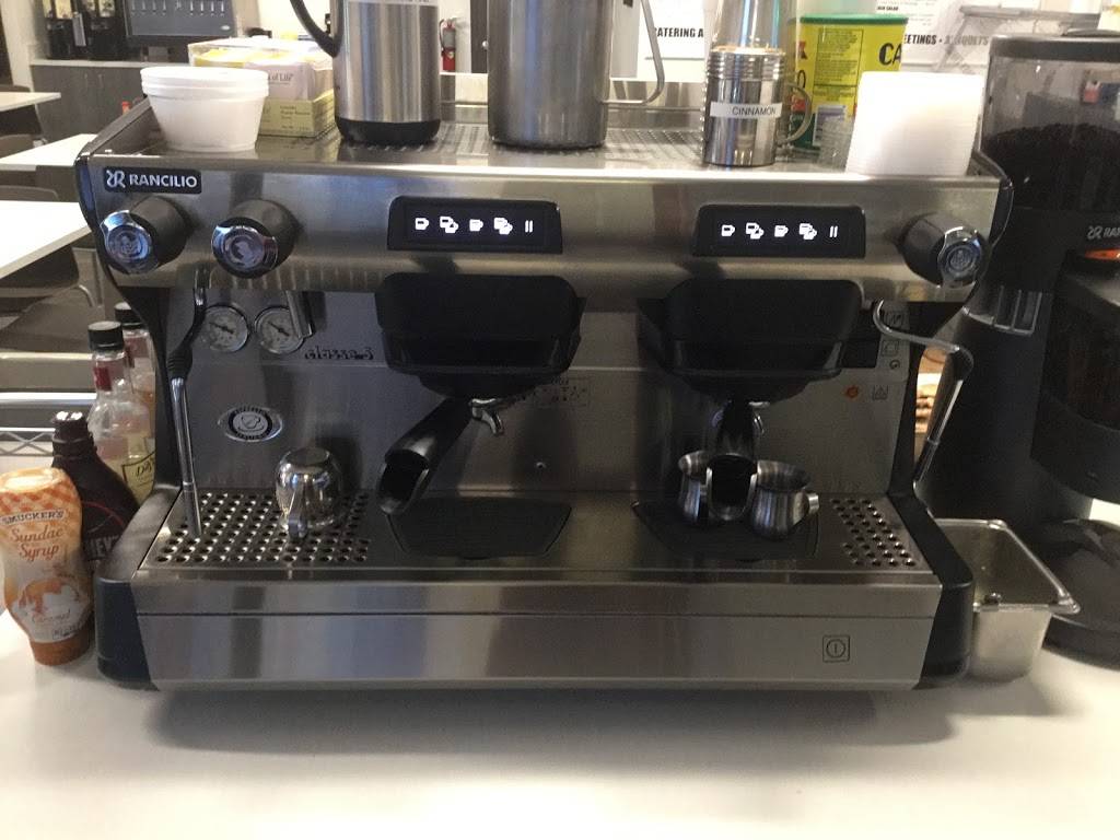 Take a Break Cafe 3 @ Meridian 589 | restaurant | 5411 Beaumont Center Blvd, Tampa, FL 33634, USA | 8134426152 OR +1 813-442-6152