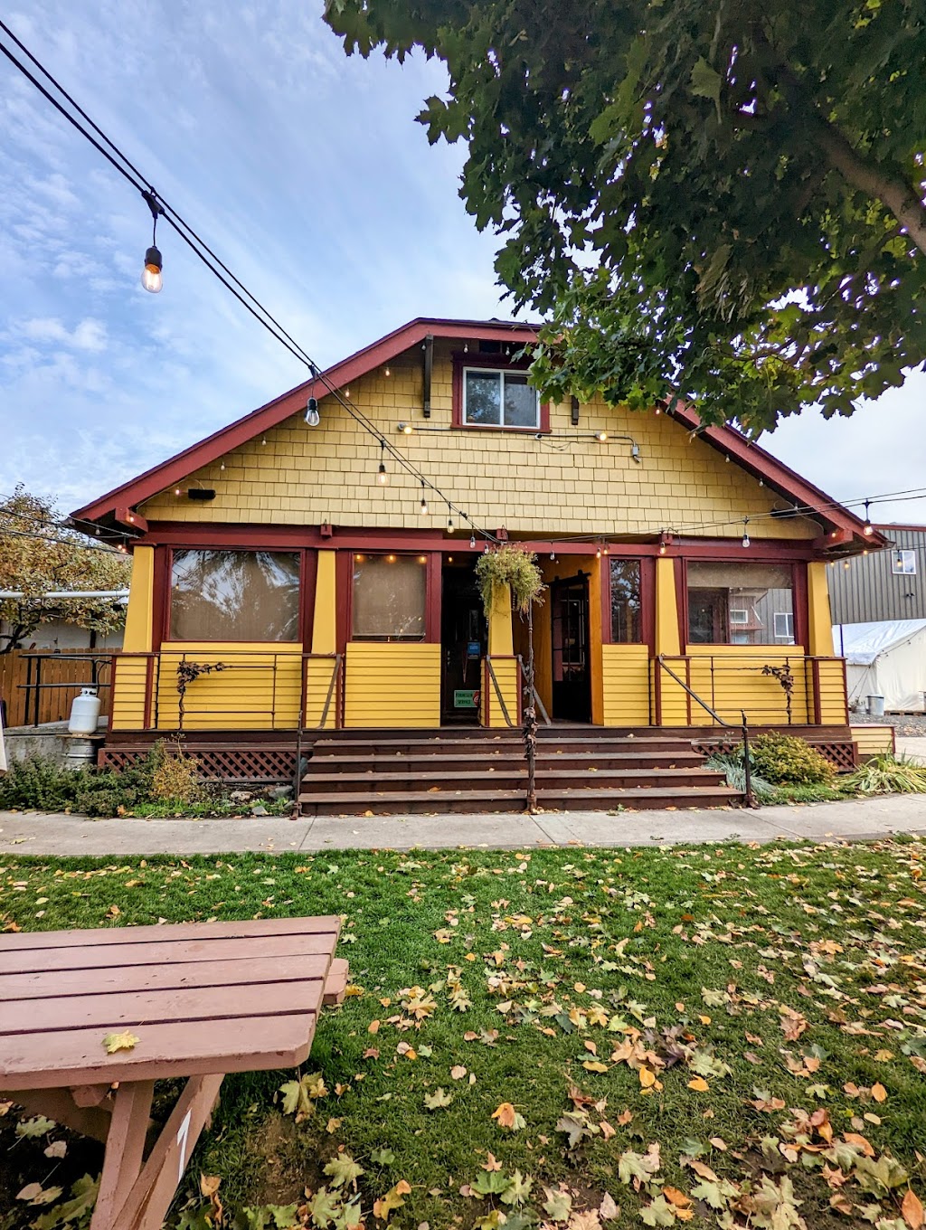 Terminal Gravity Brewery & Pub | restaurant | 803 School St, Enterprise, OR 97828, USA | 5414263000 OR +1 541-426-3000