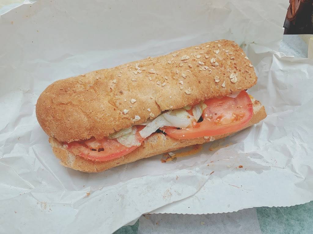 Subway | meal takeaway | 2233 Kalakaua Ave Suite 3, Honolulu, HI 96815, USA | 8089231304 OR +1 808-923-1304
