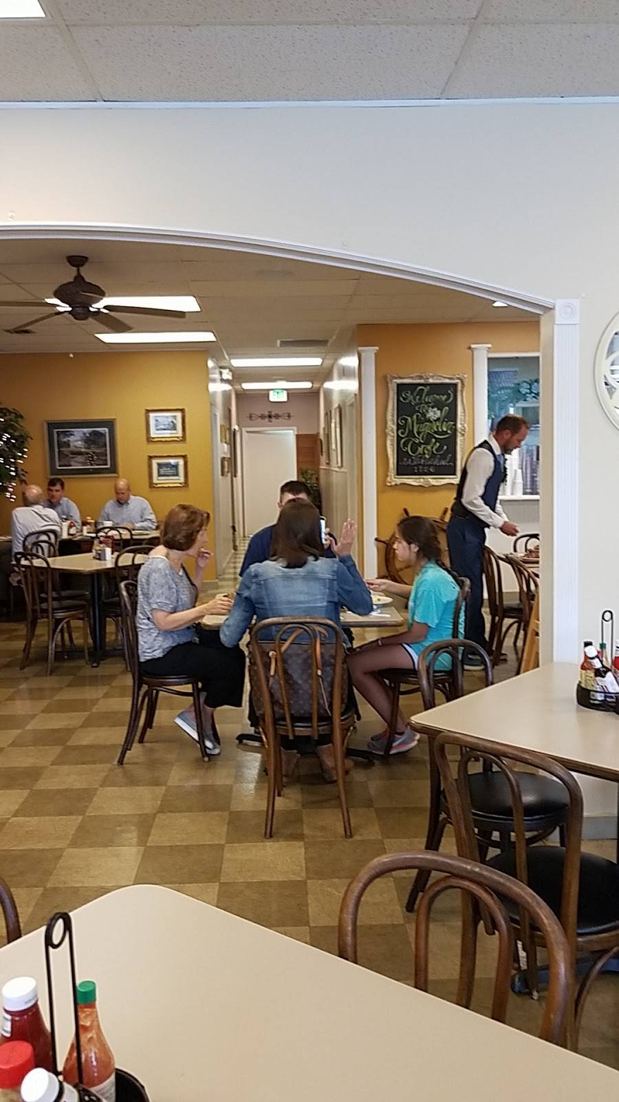 Magnolia Cafe | cafe | 4704 Cahaba River Rd E, Birmingham, AL 35243, USA | 2059694855 OR +1 205-969-4855