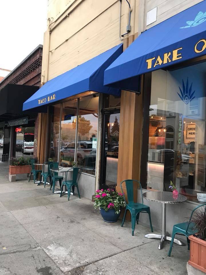 La Penca Azul Taco Bar | restaurant | 2406 Santa Clara Ave, Alameda, CA 94501, USA | 5107699133 OR +1 510-769-9133