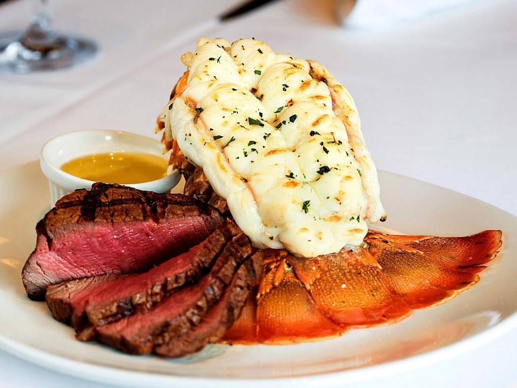 The Catch | restaurant | 2100 E Katella Ave #104, Anaheim, CA 92806, USA | 7149350101 OR +1 714-935-0101