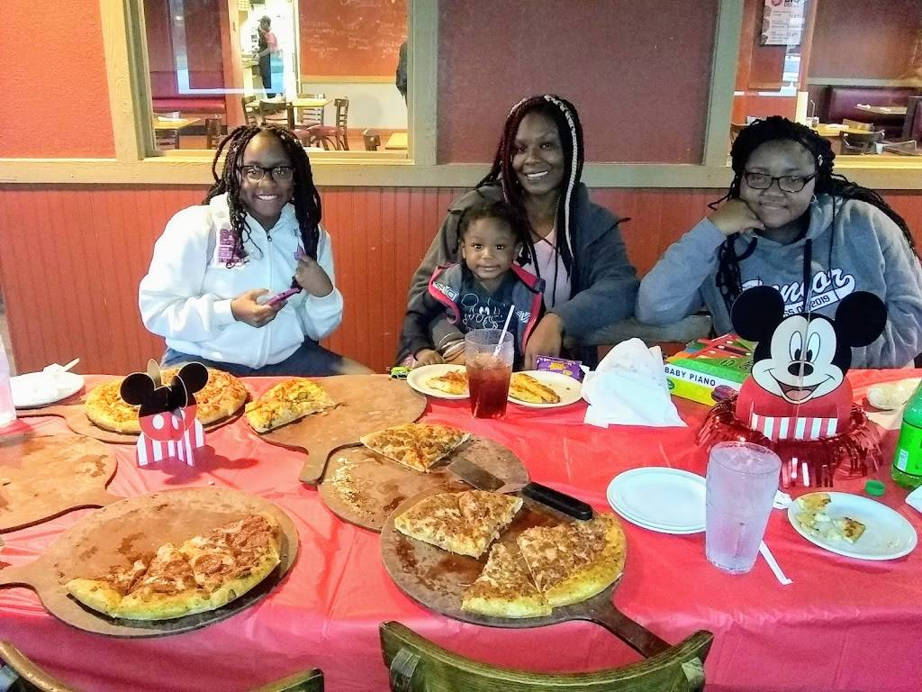 Pizza Hut | restaurant | 2418 E, US-76, Marion, SC 29571, USA | 8434231272 OR +1 843-423-1272