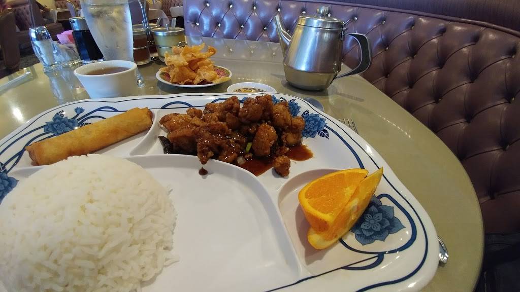 Silver Panda | restaurant | 10116 Mason Ave, Chatsworth, CA 91311, USA | 8188851106 OR +1 818-885-1106