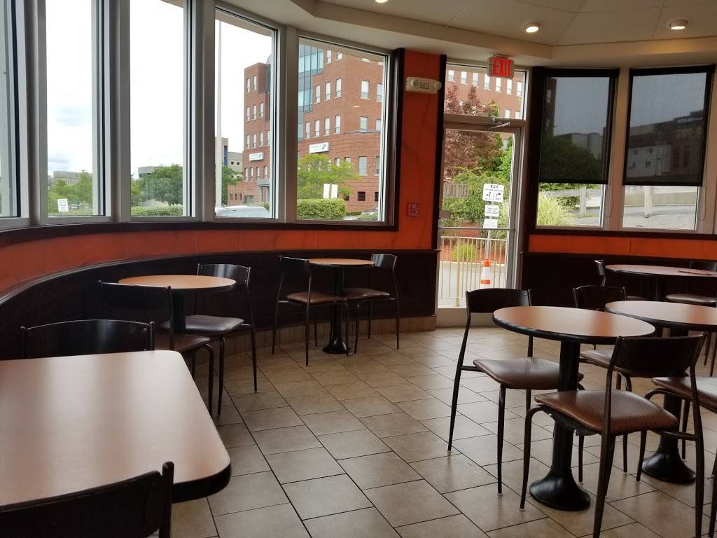 Dunkin | bakery | 234 Milliken Blvd, Fall River, MA 02721, USA | 5086728036 OR +1 508-672-8036