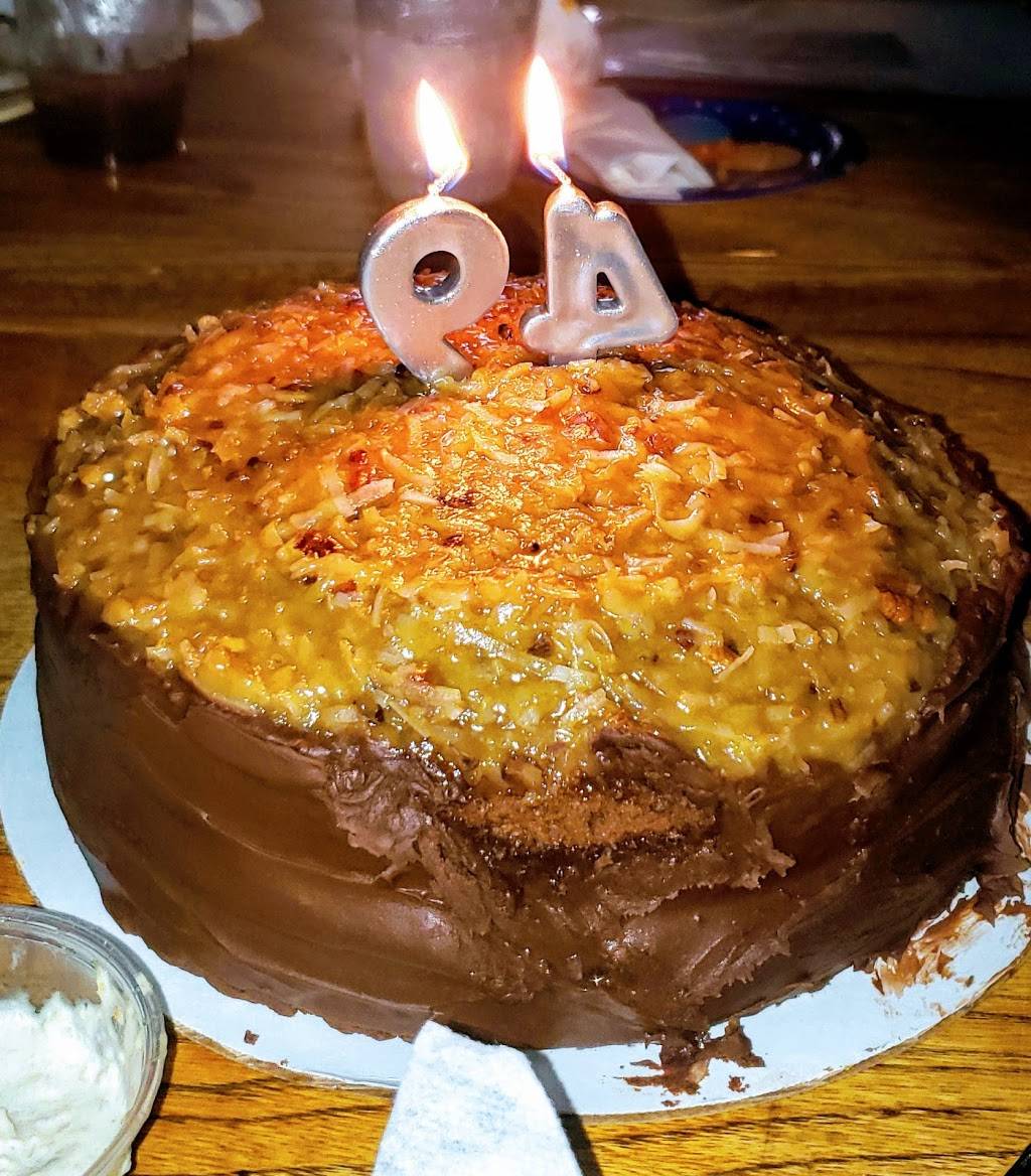 The Stables Downtown Grill | restaurant | 206 N Spring St, Tupelo, MS 38804, USA | 6628401100 OR +1 662-840-1100