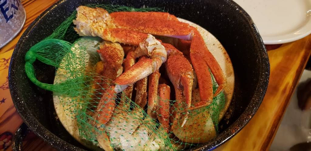 Joes Crab Shack | restaurant | 14025 E Evans Ave, Aurora, CO 80014, USA | 3033067070 OR +1 303-306-7070