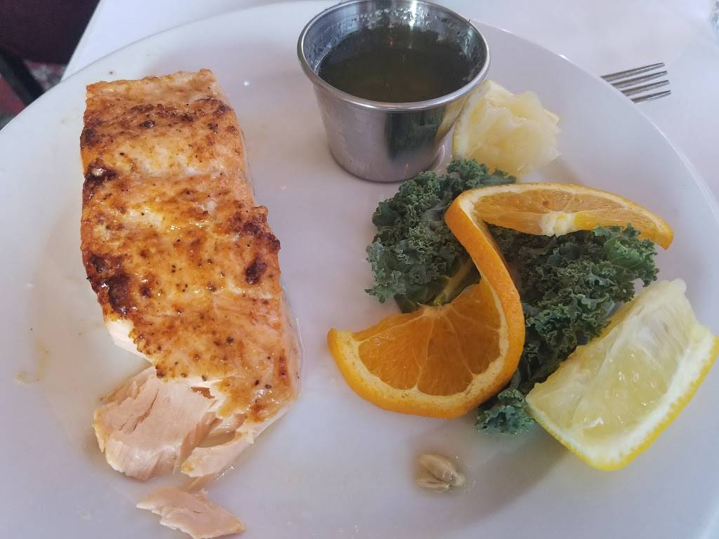 Steakhouse 100 | restaurant | 7246 W Greenfield Ave, West Allis, WI 53214, USA | 4147272222 OR +1 414-727-2222