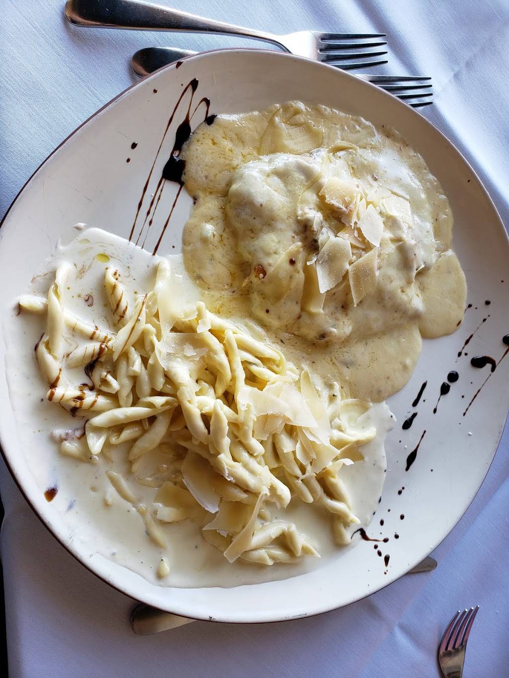 Sicilia Mia Cottonwood | restaurant | 2578 Bengal Blvd, Cottonwood Heights, UT 84121, USA | 8016666918 OR +1 801-666-6918