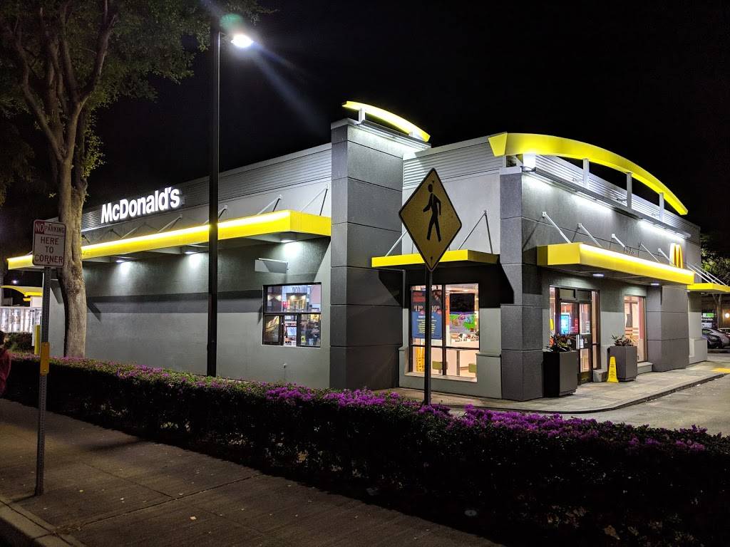 McDonalds | cafe | 91-919 Fort Weaver Rd, Ewa Beach, HI 96706, USA | 8086898787 OR +1 808-689-8787